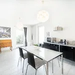 La House